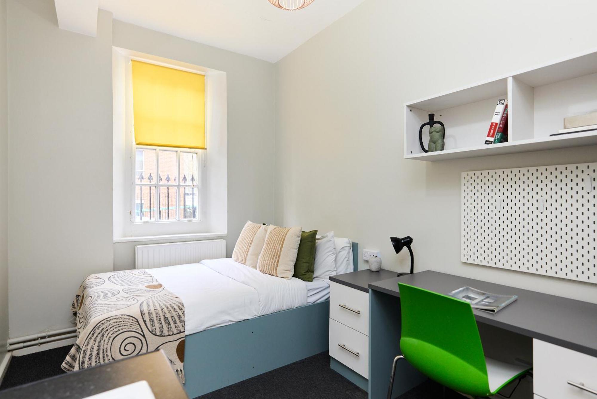 Louise House Hostel Londra Esterno foto